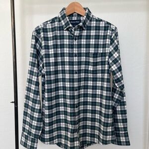 Mizzen+Main Dark Green and White Plaid Shirt